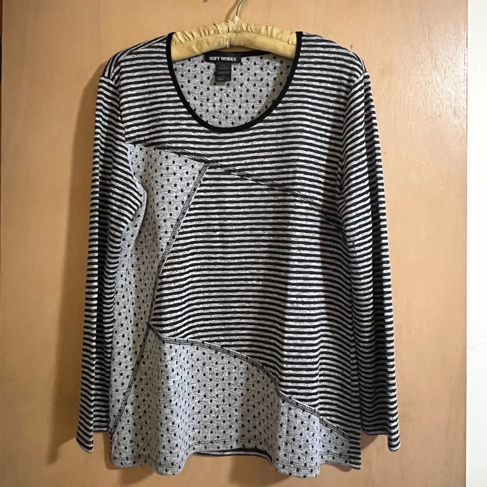 Soft Works Fashions of Montreal Fall 2019 Collection Size L
